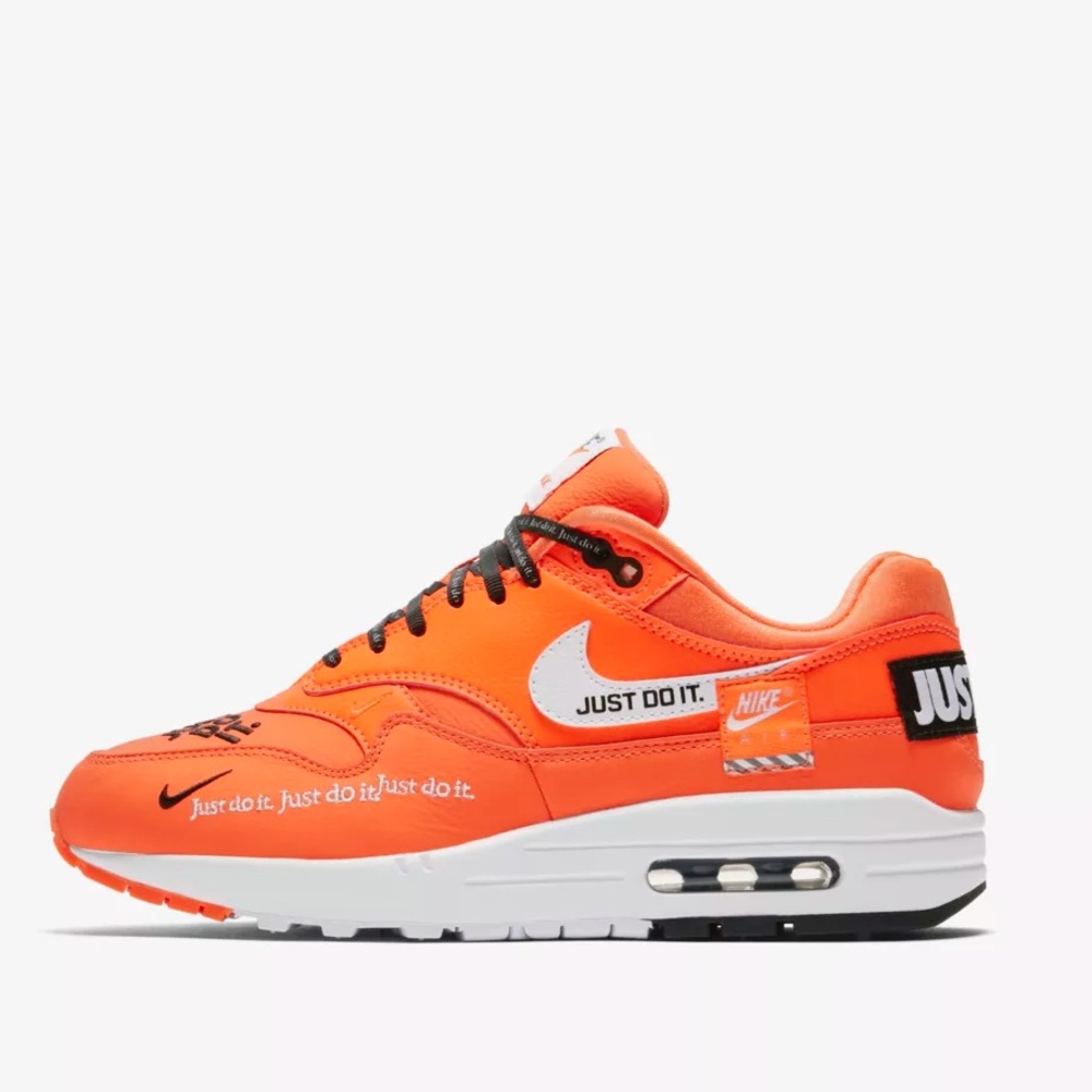Nike Air Max 1 “Just Do It” Collection Women’s size 8